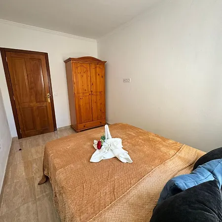 Apartamento De 2 Habitaciones En Arrecife Exterior photo