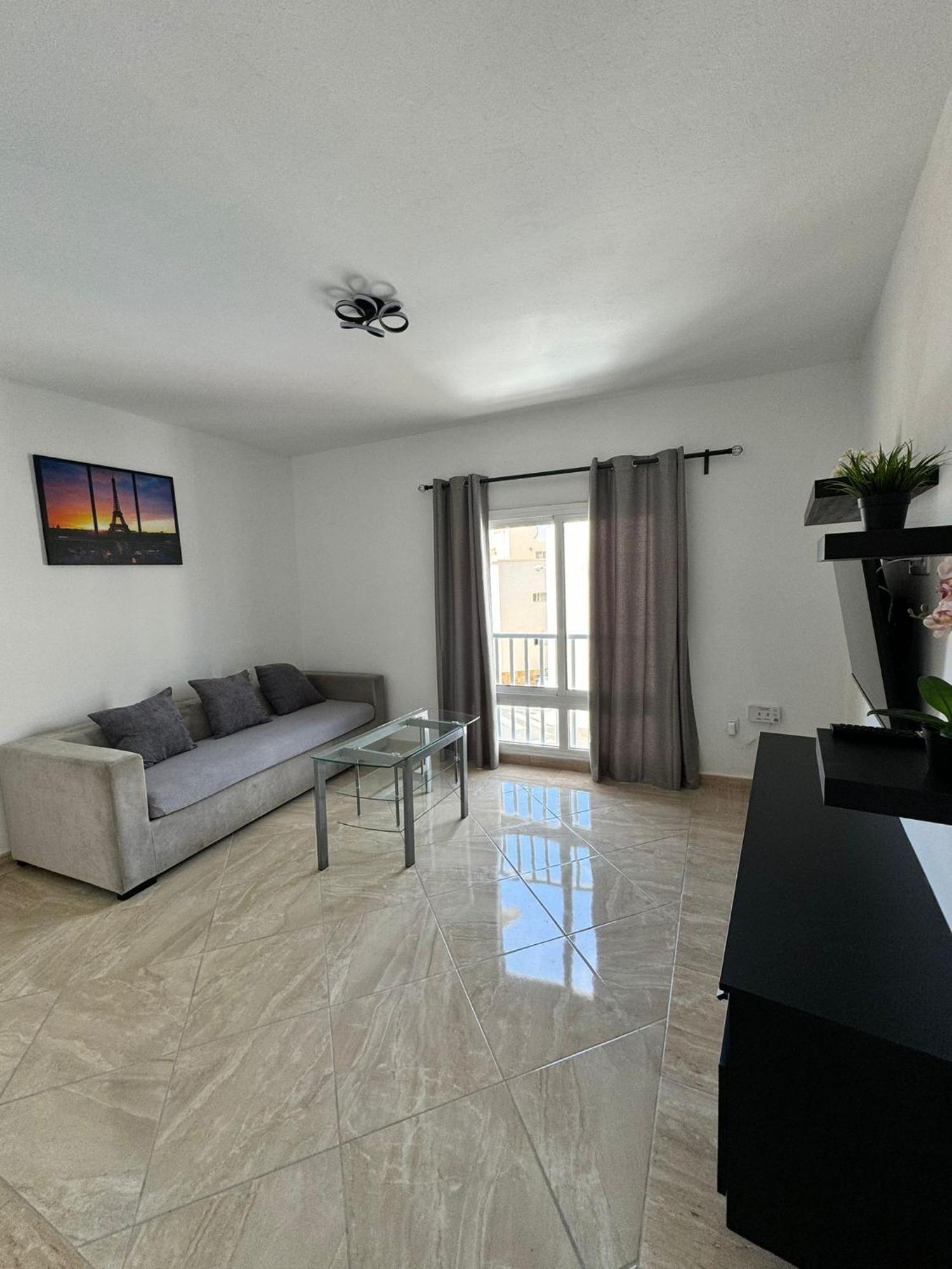 Apartment De 2 En *